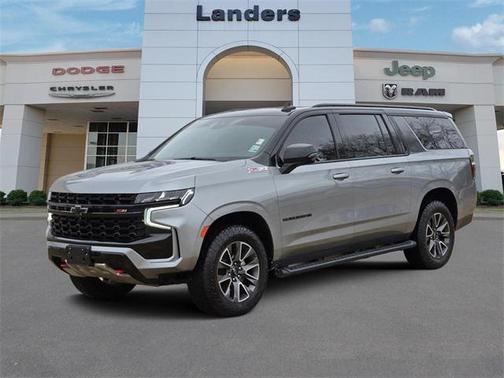 2023 Chevrolet Suburban 4WD Z71