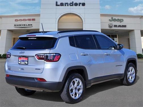 2025 Jeep Compass Latitude