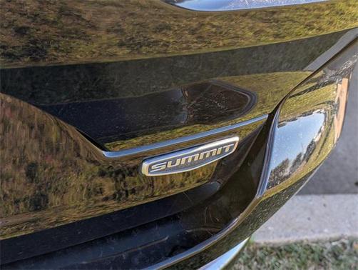 2023 Jeep Grand Cherokee Summit