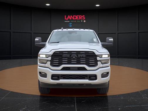 Silver Zynith 2026 RAM 2500 Big Horn Crew Cab 4x4 6'4' Box