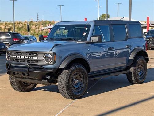 2024 Ford Bronco Black Diamond