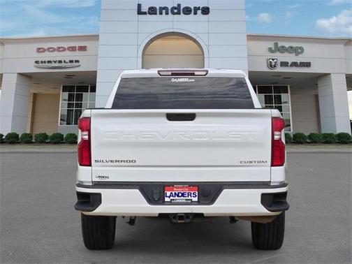 2021 Chevrolet Silverado 1500 Custom