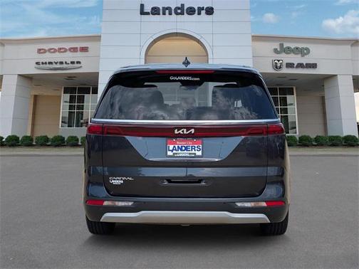 2024 Kia Carnival LX