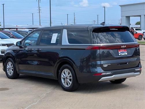 2024 Kia Carnival LX