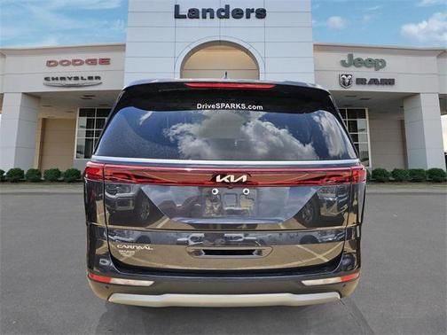 2024 Kia Carnival LX