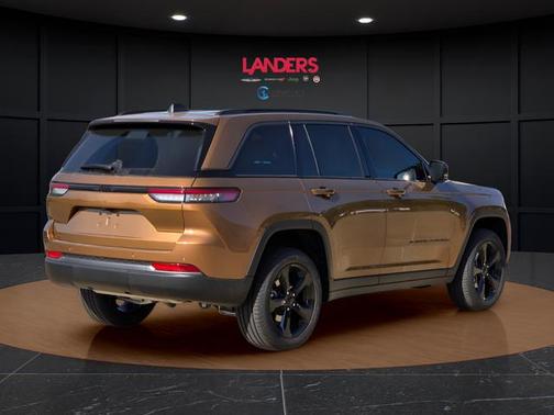 copper shino metallic clearcoat 2026 Jeep Grand Cherokee Limited