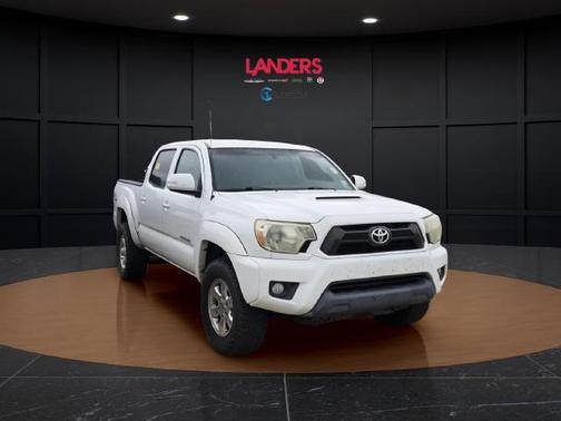 Super White 2013 Toyota Tacoma Base