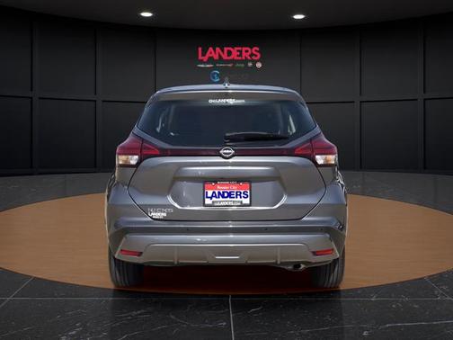 2024 Nissan Kicks S