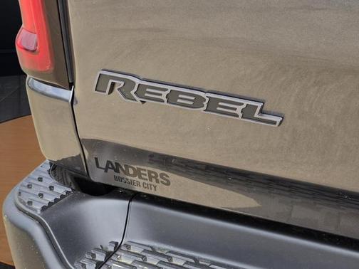 Granite Crystal Metallic Clearcoat 2026 RAM 1500 Rebel