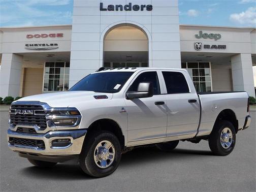 2026 RAM 2500 Tradesman Crew Cab 4x4 6'4' Box