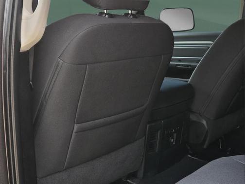 Granite Crystal Metallic Clearcoat 2023 RAM 1500 Classic SLT