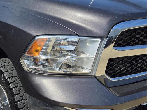 Granite Crystal Metallic Clearcoat 2023 RAM 1500 Classic SLT