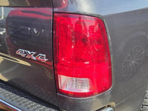 Granite Crystal Metallic Clearcoat 2023 RAM 1500 Classic SLT