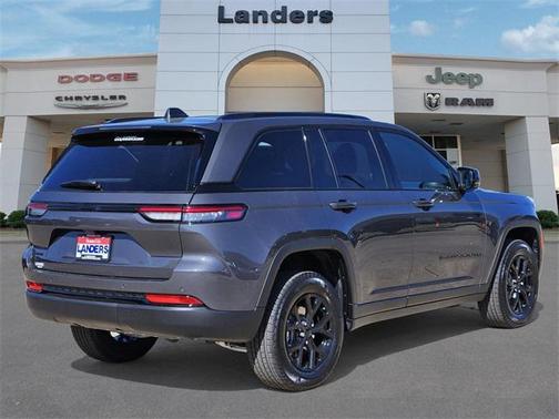 2025 Jeep Grand Cherokee Altitude