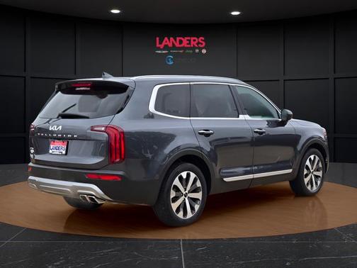 Gravity Grey 2022 Kia Telluride S