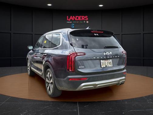 Gravity Grey 2022 Kia Telluride S
