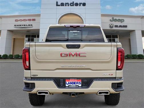 2022 GMC Sierra 1500 AT4