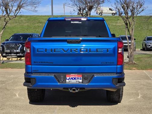 2022 Chevrolet Silverado 1500 Custom