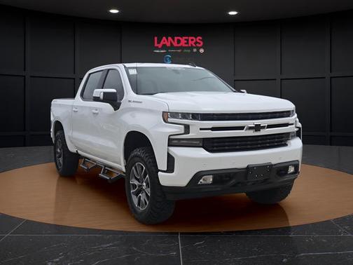 Summit White 2021 Chevrolet Silverado 1500 RST