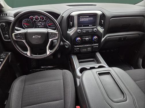 Summit White 2021 Chevrolet Silverado 1500 RST