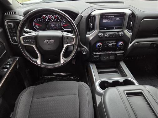Summit White 2021 Chevrolet Silverado 1500 RST