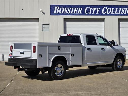 2026 RAM 2500 Tradesman Crew Cab 4x2 8' Box