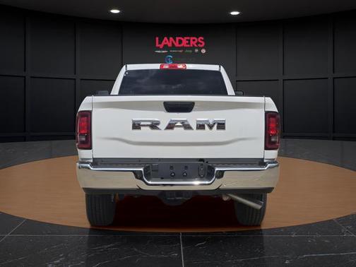 Bright White Clearcoat 2026 RAM 2500 Tradesman Crew Cab 4x2 8' Box