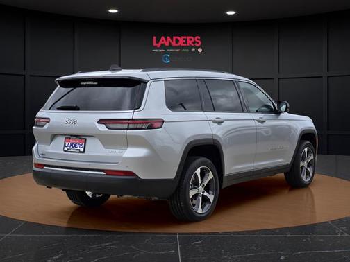 Silver Zynith 2026 Jeep Grand Cherokee L Limited