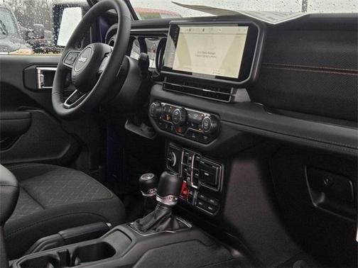 2026 Jeep Gladiator Mojave 4x4