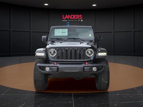 Black Clearcoat 2026 Jeep Wrangler Rubicon