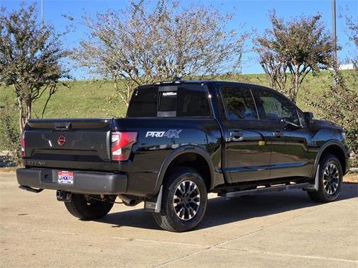 2024 Nissan Titan PRO-4X