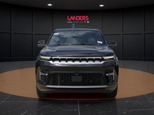 2026 Jeep Grand Wagoneer L 4x2