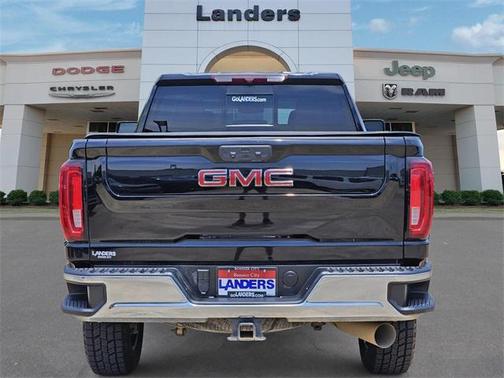 2022 GMC Sierra 2500 SLT