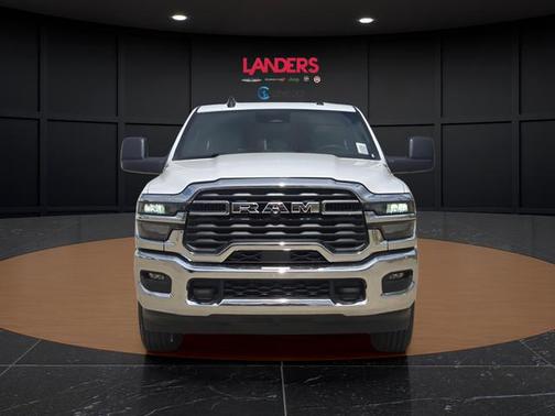 Bright White Clearcoat 2026 RAM 3500 Tradesman Crew Cab 4x4 8' Box