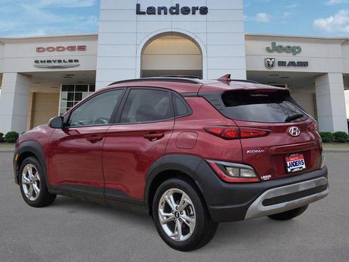 2023 Hyundai KONA SEL