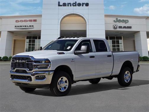2026 RAM 2500 Tradesman Crew Cab 4x4 6'4' Box