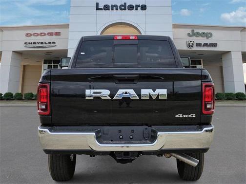2025 RAM 2500 Tradesman Crew Cab 4x4 6'4' Box
