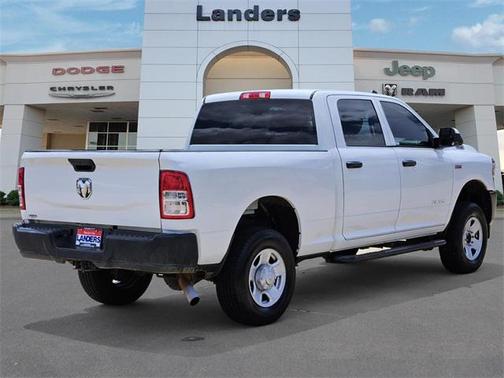 2020 RAM 2500 Tradesman Crew Cab 4X4 6'4' Box