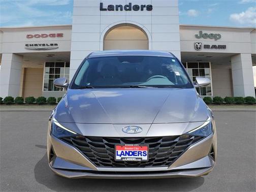 2021 Hyundai ELANTRA SEL