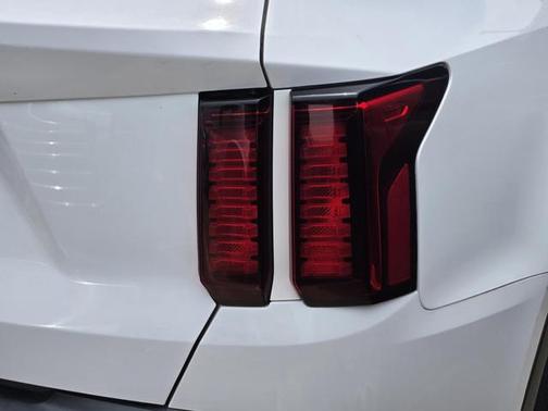 Glacial White Pearl 2023 Kia Sorento LX