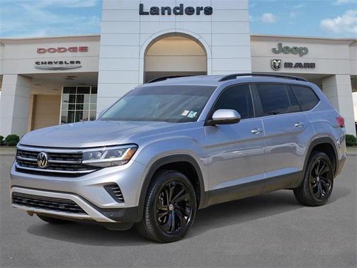2022 Volkswagen Atlas 3.6L SE w/Technology