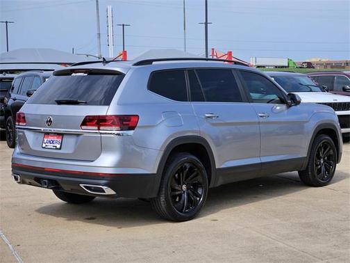 2022 Volkswagen Atlas 3.6L SE w/Technology