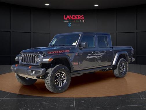 Granite Crystal Metallic Clearcoat 2026 Jeep Gladiator Mojave 4x4