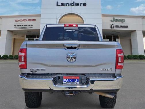 2022 RAM 2500 Laramie Crew Cab 4x4 6'4' Box
