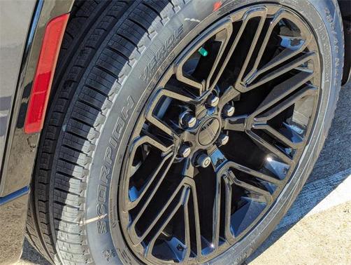 2024 Jeep Wagoneer L Series II Carbide 4x4