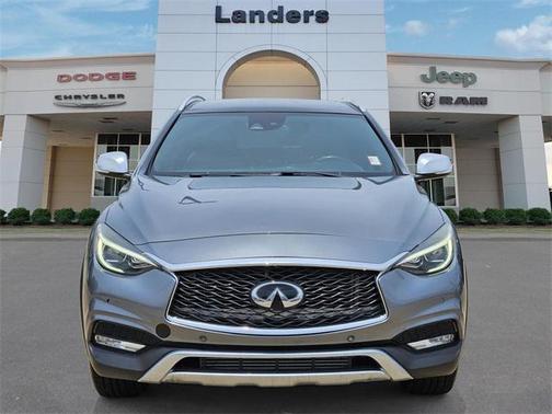 2018 INFINITI QX30 Premium