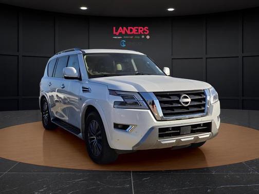 Aspen White TriCoat Pearl 2022 Nissan Armada SV 2WD