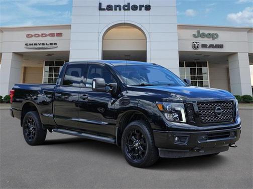 2019 Nissan Titan XD SV