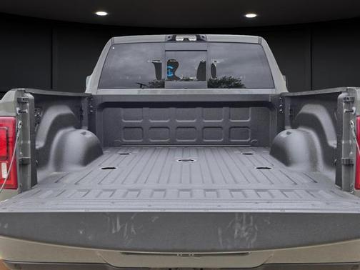 Ceramic Gray Clearcoat 2026 RAM 2500 Laramie Crew Cab 4x4 6'4' Box