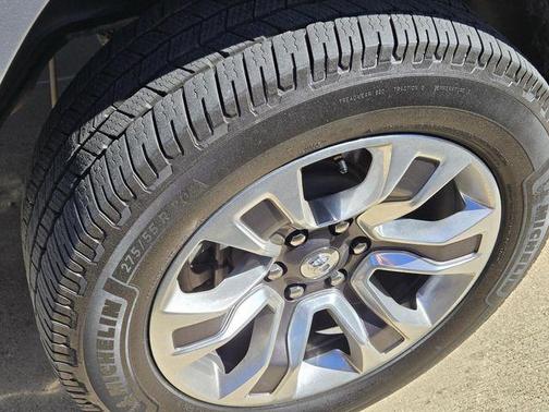 2022 RAM 1500 Longhorn